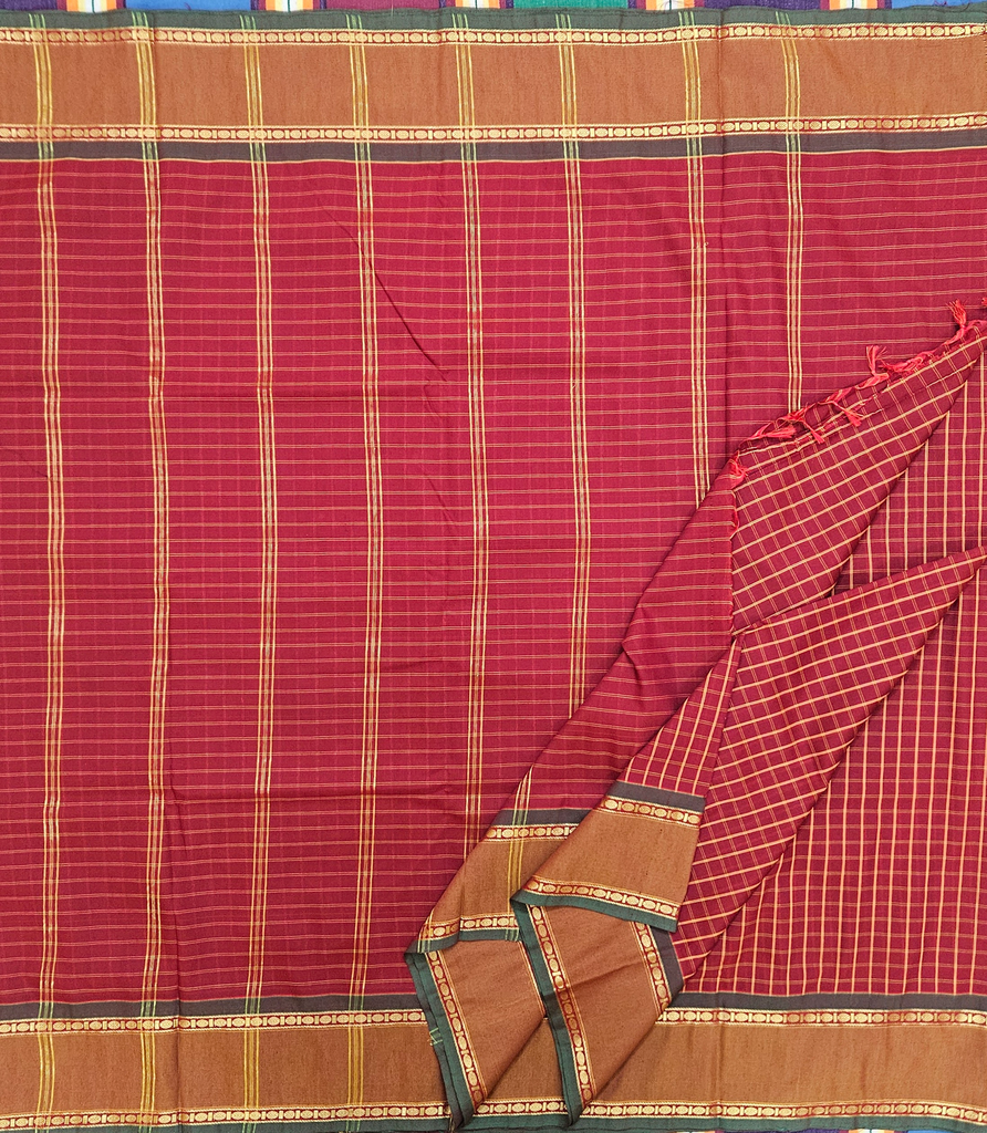 🌹 9 Yards Kalyani Cotton Madisar – Dark Maroon Check with Elegant Self Border