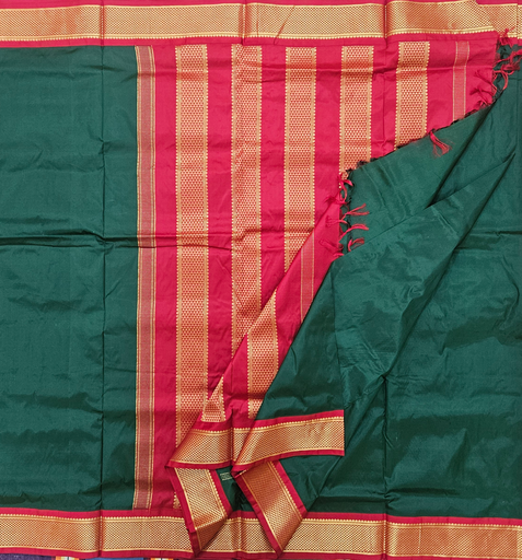 🌲 10.5 Yards Pure Silk Madisar – Bottle Green with Maroon Grand Border